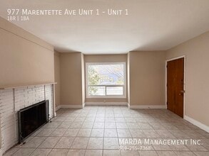 977 Marentette Ave in Windsor, ON - Building Photo - Building Photo
