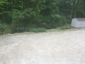 12065 County Line Rd in Chesterland, OH - Building Photo - Building Photo