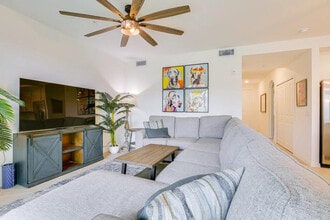 18461 Copperhead Dr, Unit SI ID1386078P in Lehigh Acres, FL - Foto de edificio - Building Photo