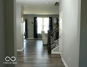 1125 Barberry Dr in Greenwood, IN - Building Photo - Building Photo