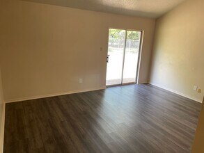 6424 Jefferson Paige Rd in Shreveport, LA - Building Photo - Building Photo