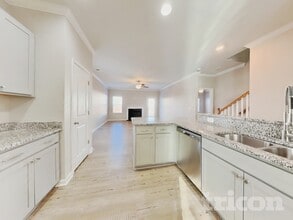 3941 Cowen St in High Point, NC - Building Photo - Building Photo