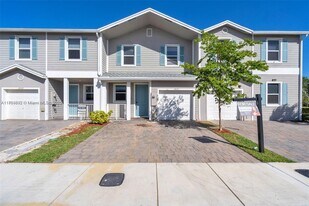 1871 SE 9th Terrace in Florida City, FL - Building Photo