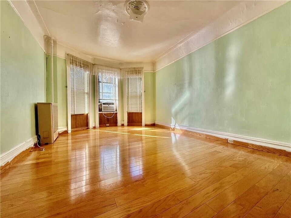 353 87th St in Brooklyn, NY - Building Photo