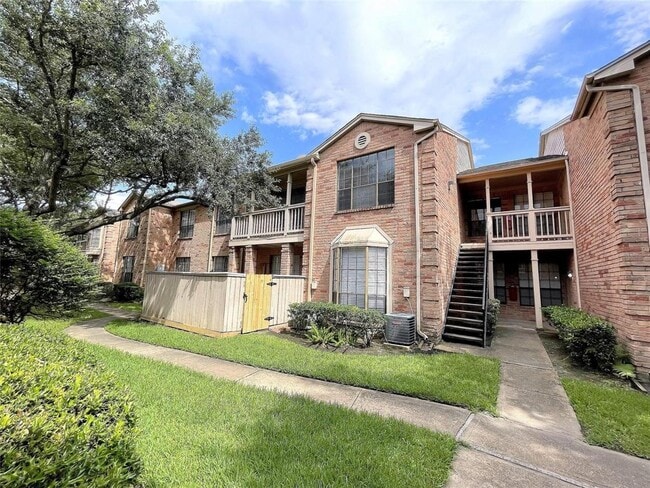 property at 2255 Braeswood Park Dr