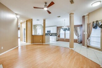 21318 Twisted Willow Ln in Katy, TX - Building Photo - Building Photo