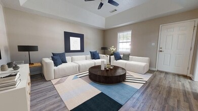 Sun Valley Apartments in Tuscaloosa, AL - Building Photo - Building Photo