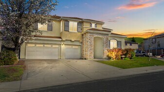 3937 Danbury Way in Fairfield, CA - Building Photo