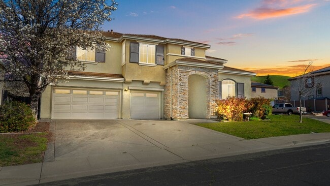 property at 3937 Danbury Way