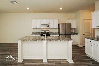 5258 Dawn Break in Saint Hedwig, TX - Building Photo - Building Photo