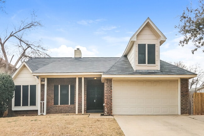 property at 2605 Mountainview Dr