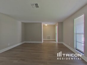 14 Booth Blvd in Safety Harbor, FL - Building Photo - Building Photo