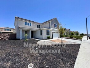 34118 Willow Stone St in Murrieta, CA - Building Photo - Building Photo