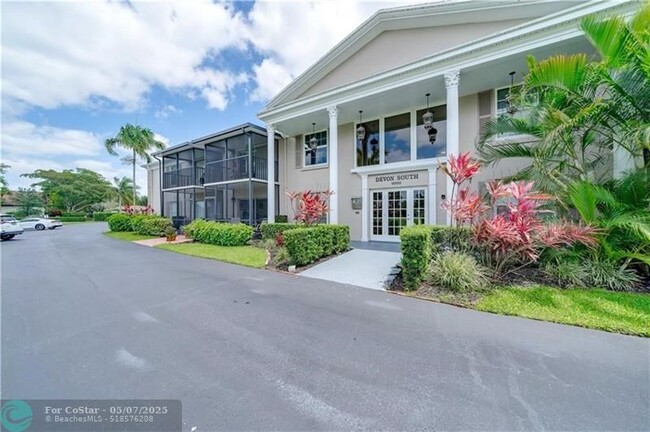 property at 9000 Jacaranda Ln