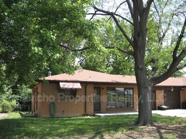 property at 3080 Wadsworth Blvd