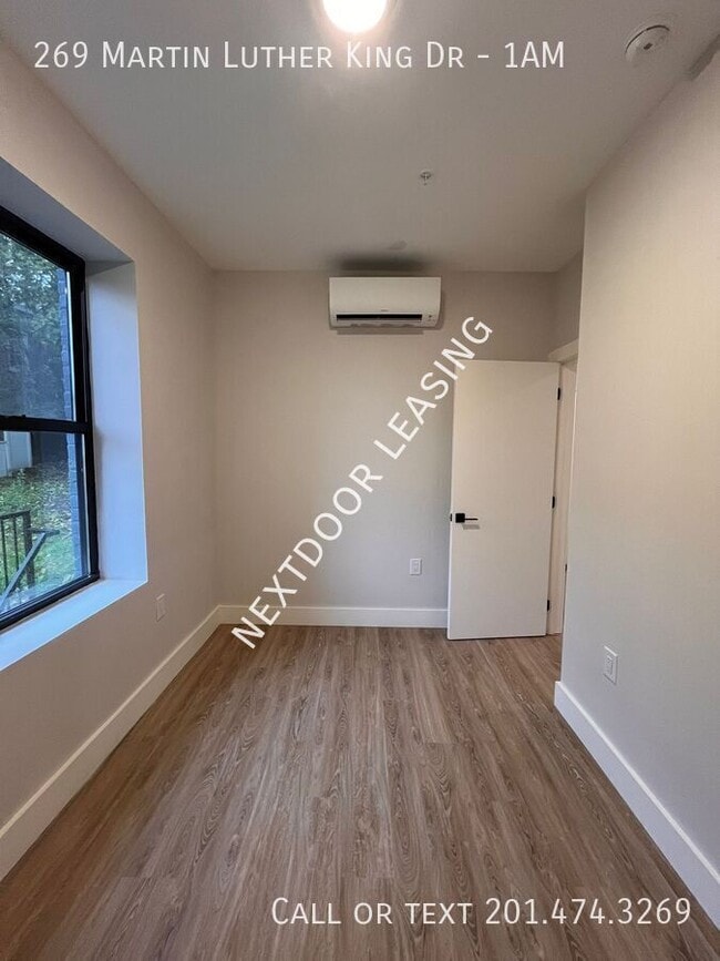 269 M.L.K. Drive-Unit -1AM in Jersey City, NJ - Building Photo - Building Photo