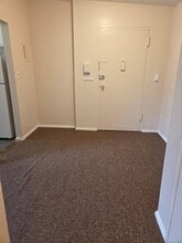 259 N Newbridge Rd in Hempstead, NY - Building Photo - Building Photo