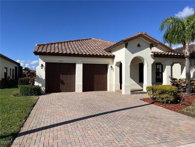 property at 5257 Messina St