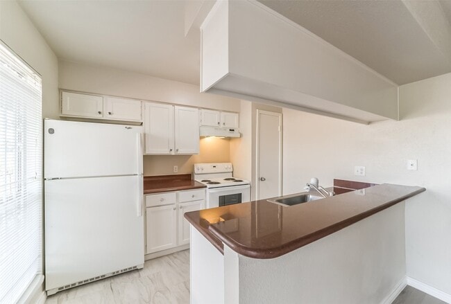 6202 Skyline Dr, Unit 44