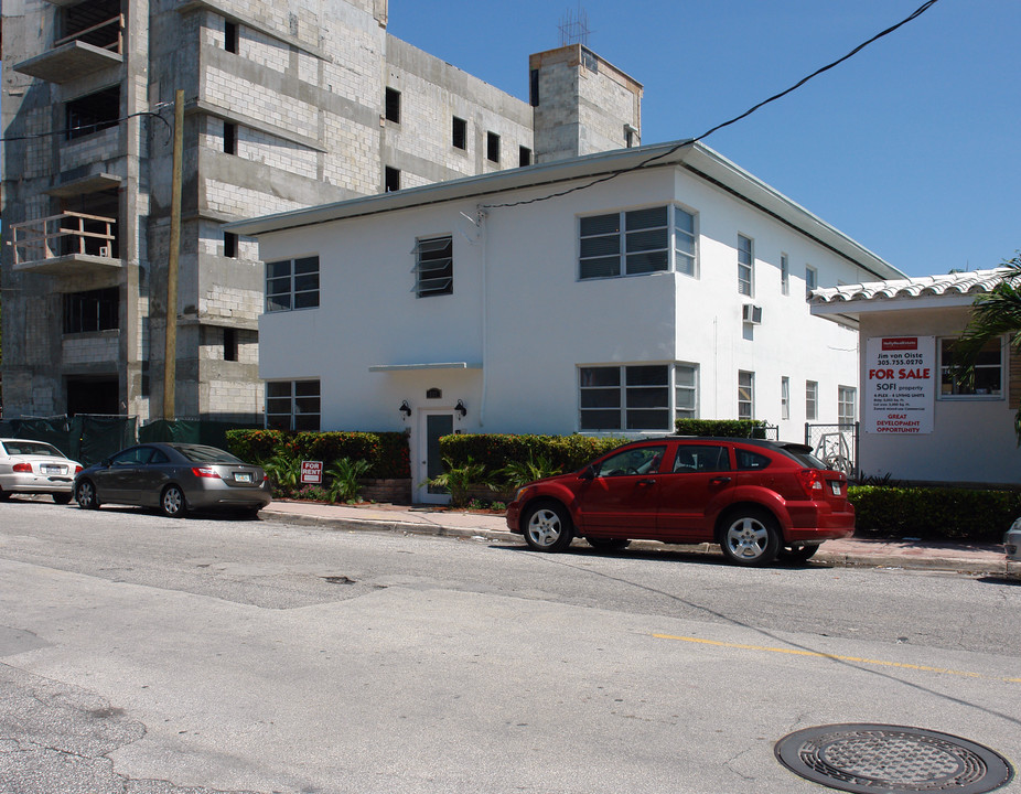 837 4th St in Miami Beach, FL - Foto de edificio