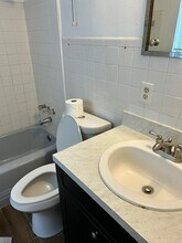 3870 NE 22nd Way, Unit #8 in Lighthouse Point, FL - Foto de edificio - Building Photo