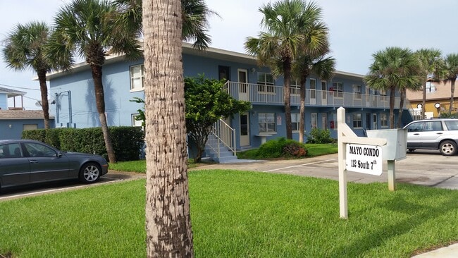 112 S 7th St, Unit 13 in Flagler Beach, FL - Building Photo - Building Photo
