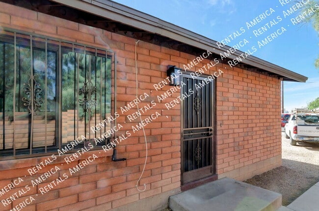 425 W 26th St in Tucson, AZ - Building Photo - Building Photo