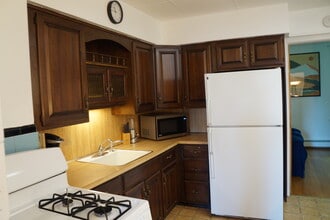 21 Wright Ave in Jersey City, NJ - Building Photo - Building Photo