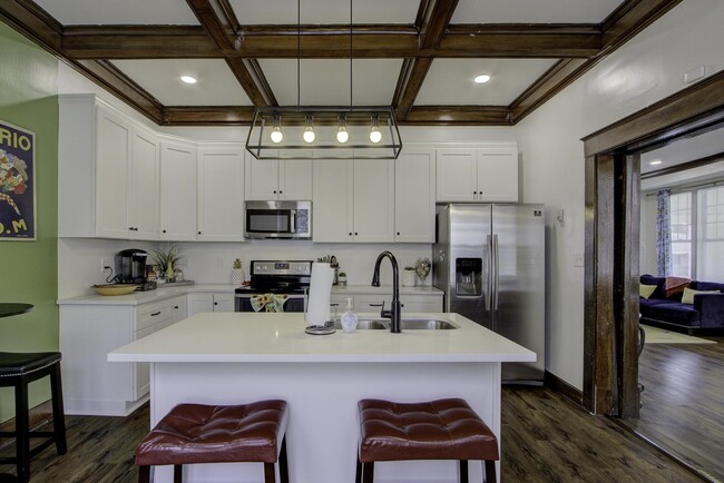 property at 1855 Oliver Ave