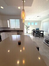 5238 Gold Hl Ln in Santa Fe, NM - Foto de edificio - Building Photo