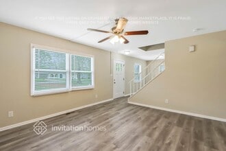 4116 Emerald Lake Dr in Decatur, GA - Foto de edificio - Building Photo