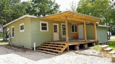 11941 Old County Rd in Willis, TX - Building Photo - Building Photo