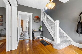 1824 Holman Ave in Covington, KY - Building Photo - Building Photo