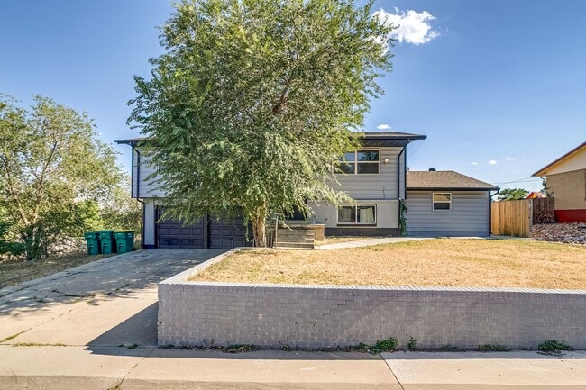 482 W 80th Ave in Denver, CO - Building Photo - Building Photo
