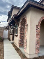 26221 Painted Daisy Cir in Menifee, CA - Building Photo