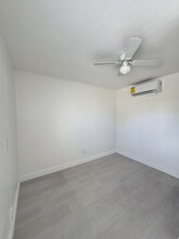 1113 19th Ave N, Unit Number 2 in Lake Worth Beach, FL - Building Photo - Building Photo