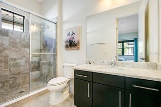 8455 Via Vittoria Way in Orlando, FL - Building Photo - Building Photo