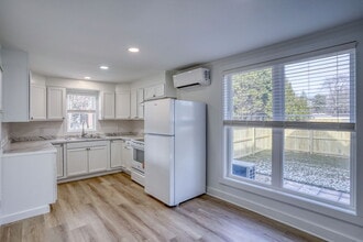 35617 Airport Rd in Rehoboth Beach, DE - Building Photo - Building Photo