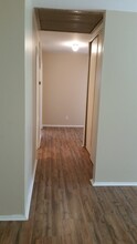 3912 SW Dixie Ct in Topeka, KS - Building Photo - Building Photo