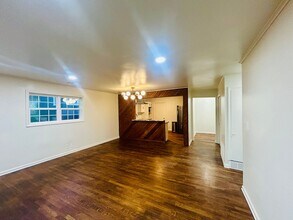 5846 E 22nd St in Tulsa, OK - Building Photo - Building Photo