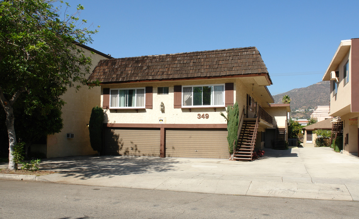 349 Burchett St in Glendale, CA - Building Photo