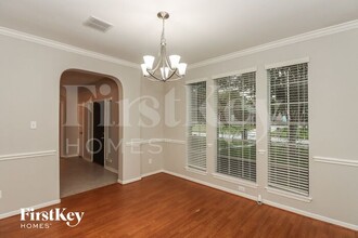 1303 Dove Trail in Tomball, TX - Building Photo - Building Photo