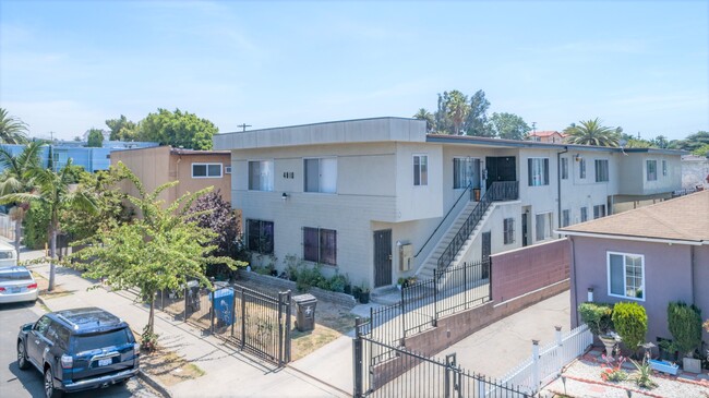 4810 Saint Elmo Dr in Los Angeles, CA - Building Photo - Building Photo