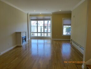 1596 Dolores St in San Francisco, CA - Building Photo - Building Photo