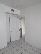 888 SW 6th St in Miami, FL - Building Photo - Building Photo
