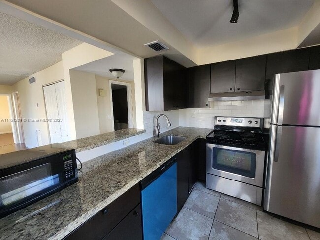 property at 7900 Tatum Waterway Dr