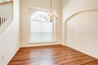 4500 Shady Hollow Dr in Fort Worth, TX - Building Photo - Building Photo