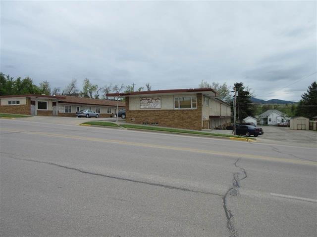 405 N Main St in Spearfish, SD - Building Photo