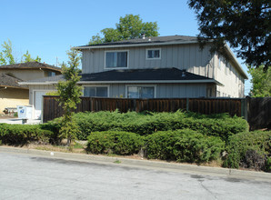 687 Ontario Ct in Sunnyvale, CA - Building Photo - Building Photo