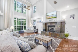 7914 Gilead Rd in Huntersville, NC - Building Photo - Building Photo